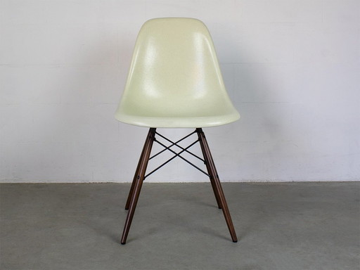 Vitra Dsw Original Glass Fiber In Parchment Design Charles Eames