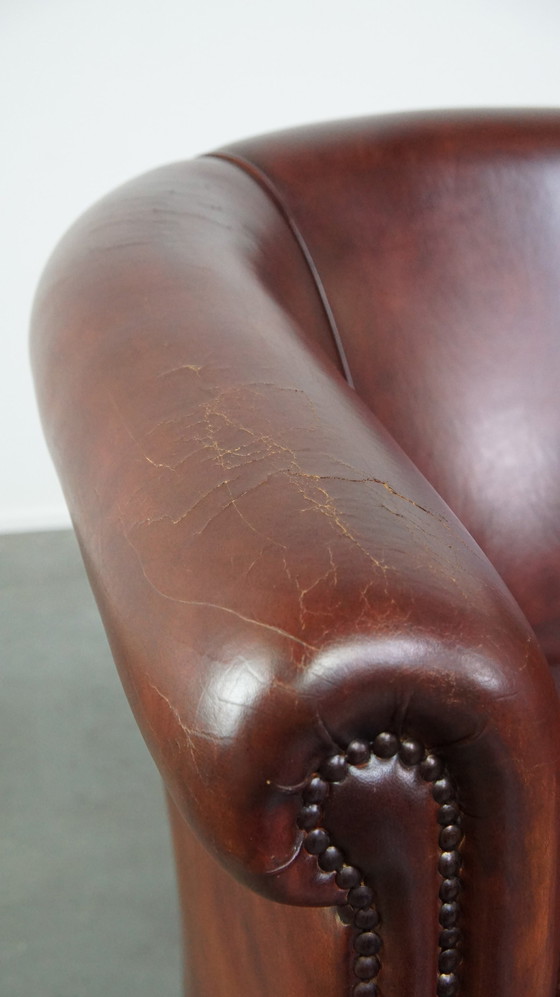 Image 1 of Spacious sheep leather club chair in English style