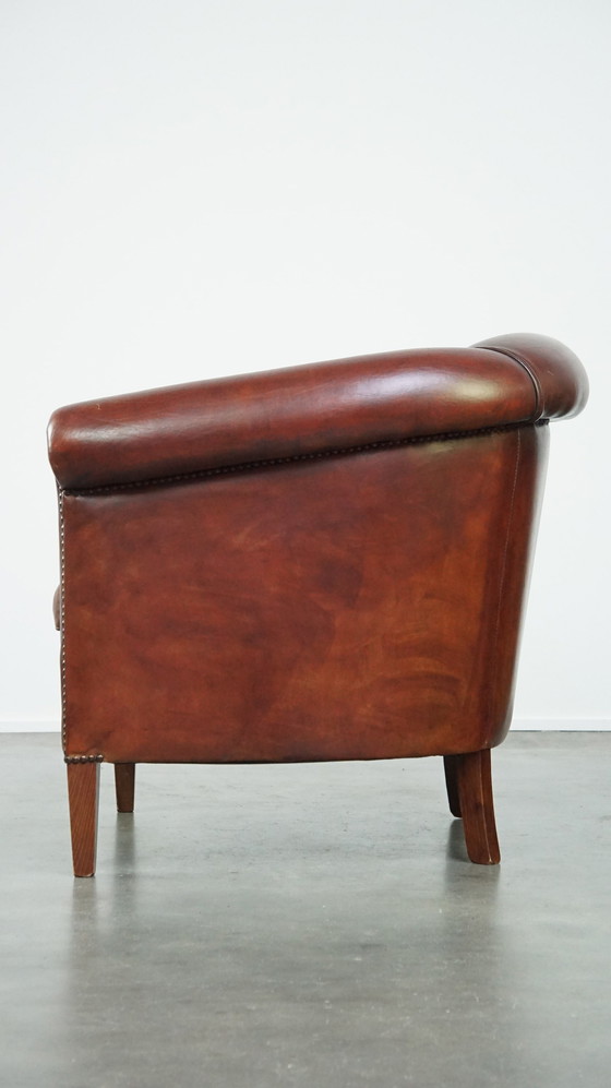 Image 1 of Spacious sheep leather club chair in English style