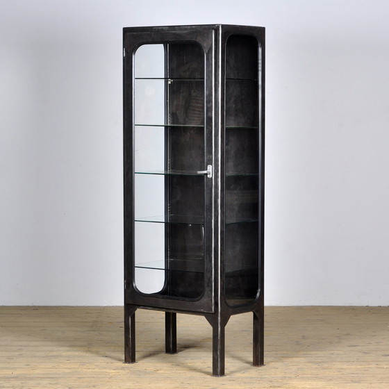 Image 1 of Cabinet médical vintage en verre et en fer, 1970