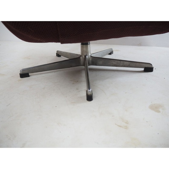 Image 1 of Sillón giratorio de mediados de siglo, Checoslovaquia, década de 1960