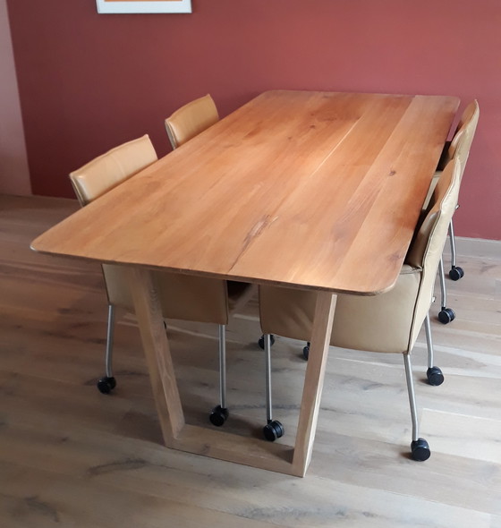 Image 1 of Van Table de salle à manger en bois