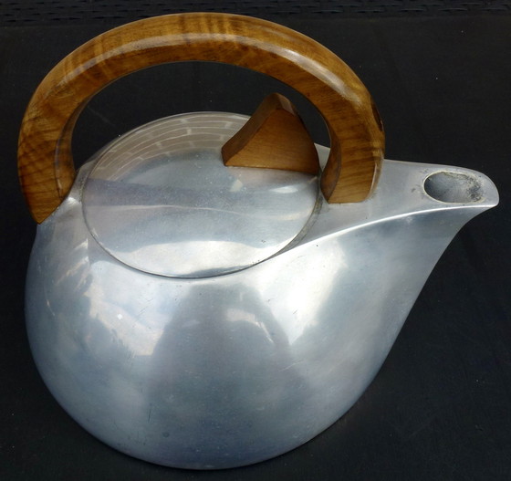 Image 1 of Burrage and Boyd Streamline K3 kettle by Jean Picquot