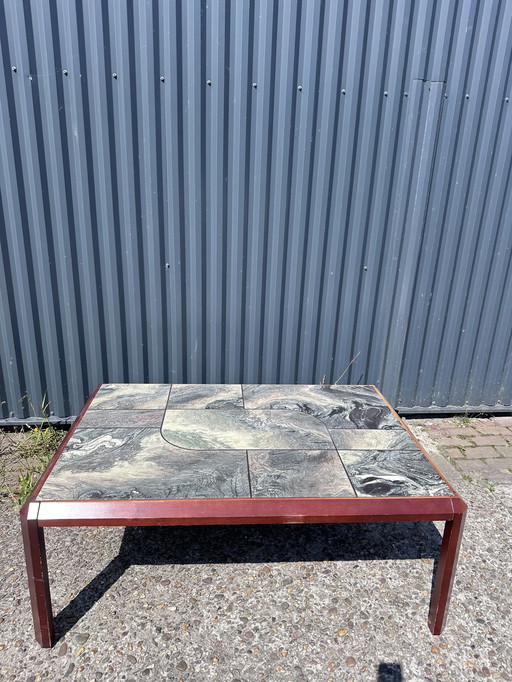 Table basse vintage en bois et pierre
