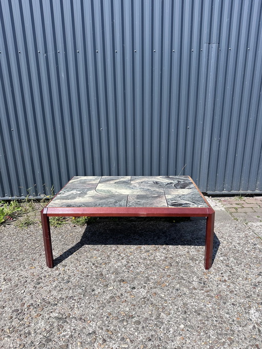 Table basse vintage en bois et pierre
