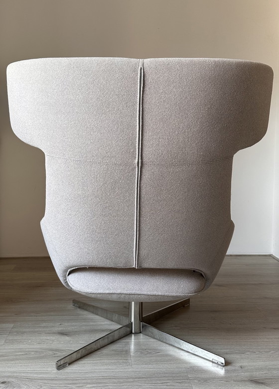 Image 1 of Artifort Kalm design armchair