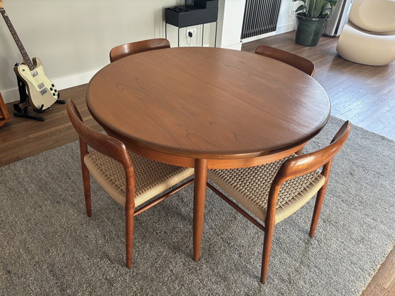 Image 1 of Beautiful Mid - Century Extendable G Plan Table.