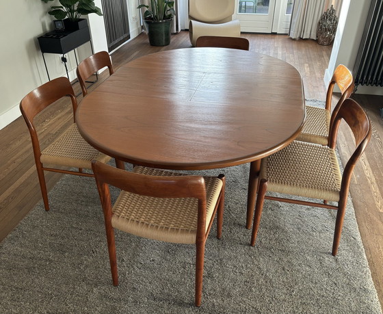 Image 1 of Beautiful Mid - Century Extendable G Plan Table.