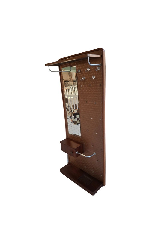 Image 1 of Perchero de pasillo