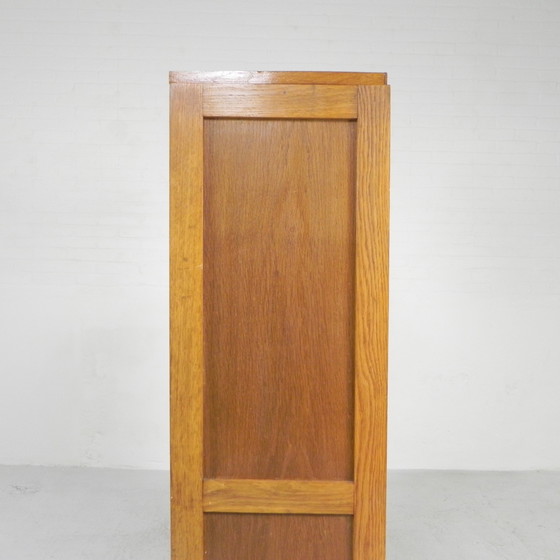 Image 1 of Oak shutter cabinet with 2 shutters, 150 cm high