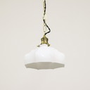 Lampe suspendue en opaline Art Déco
