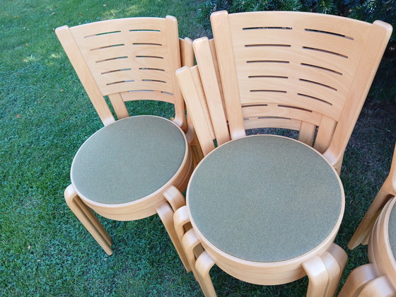 Image 1 of 8x Magnus Olesen Design Chairs