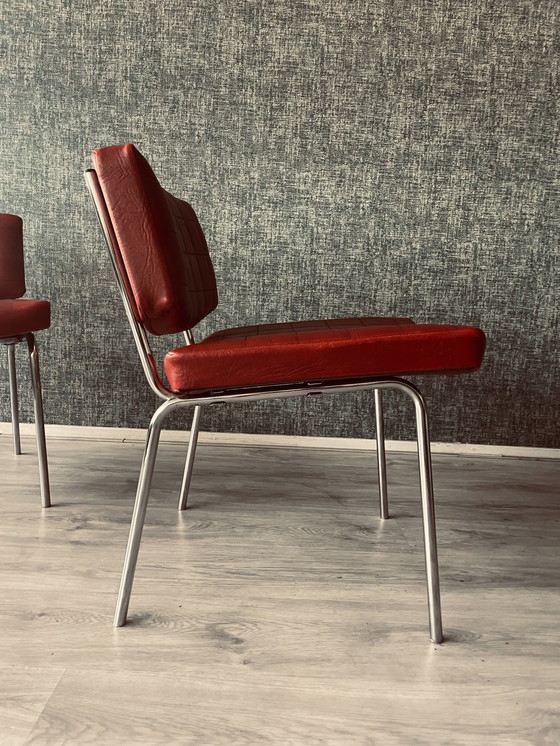 Image 1 of 2X Chaises longues Conseil de Pierre Guariche, 1960S