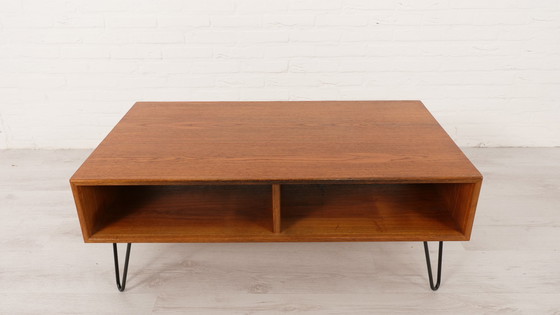 Image 1 of Vintage coffee table