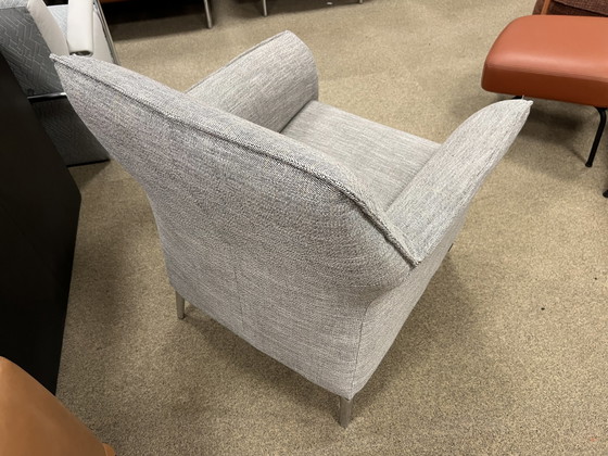 Image 1 of Leolux Mayuro armchair Grey fabric