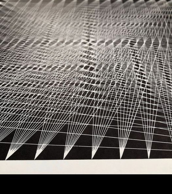 Image 1 of Arte cinético • Radio • Lucille Roebuck Keeler • Arte óptico • 1965