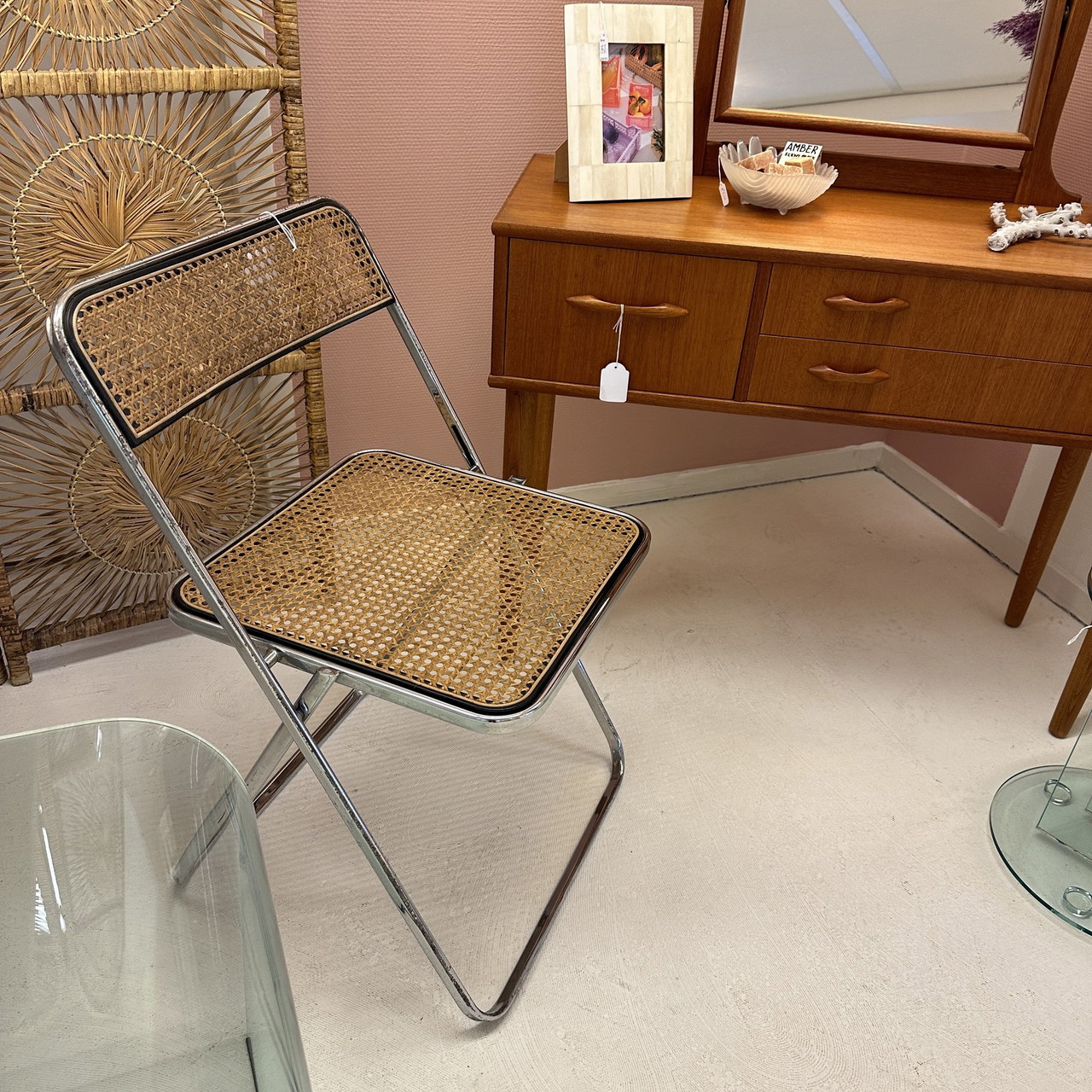 Vintage Folding Chairs | P4 | Whoppah