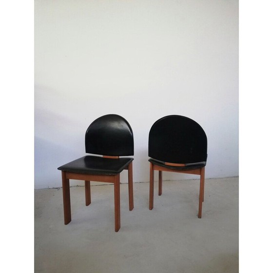 Image 1 of Set of 4 vintage sculptural chairs in leather and solid wood by Mobil Girgi, 1970-1980