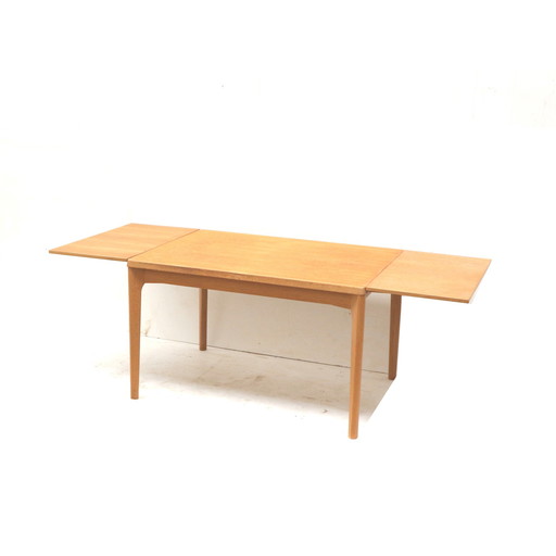 Extendable Dining Table By Henning Kjaernulf For Vejle Møbelfabrik (Denmark, 1960s)