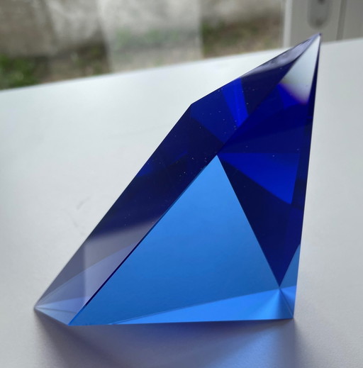 Glass object " Triangle " Jaroslav Marek