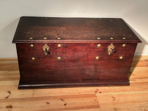 Antique Oak Blanket Chest Circa 1800 With 2 Locks