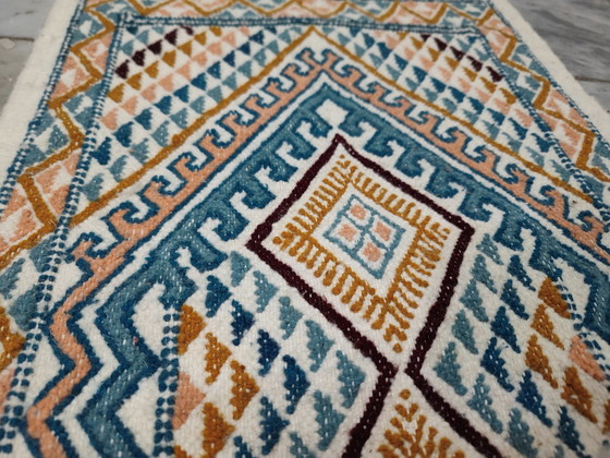 Image 1 of Hand-woven Margoum rug Superior quality