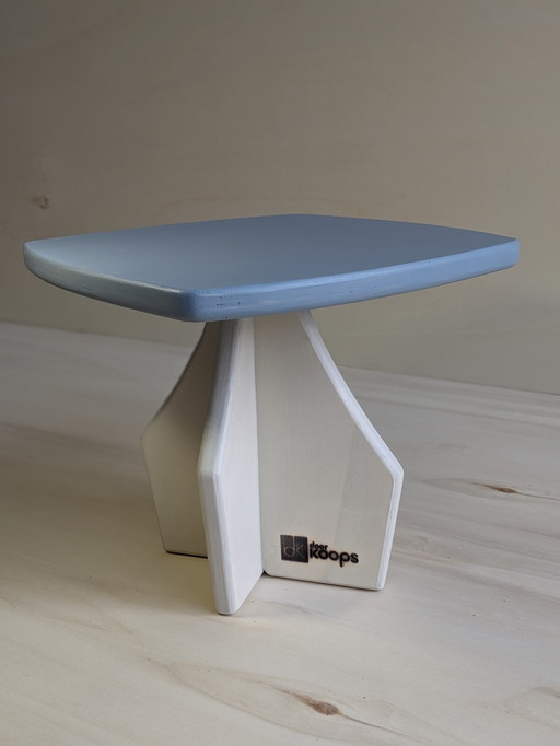 Table d'appoint en peuplier (byKoops)