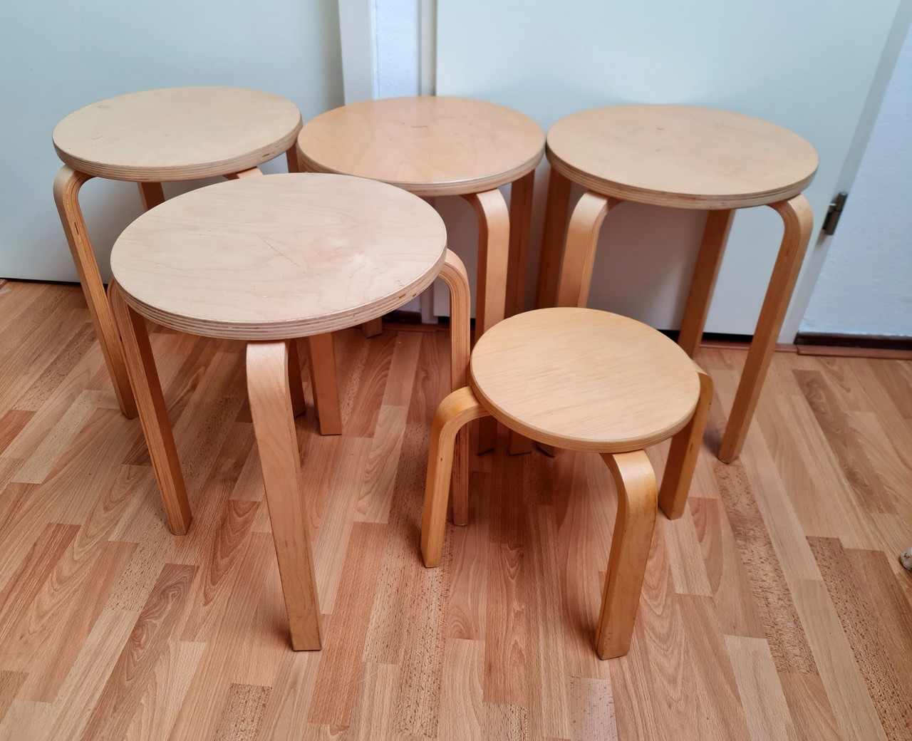 Birch plywood stool