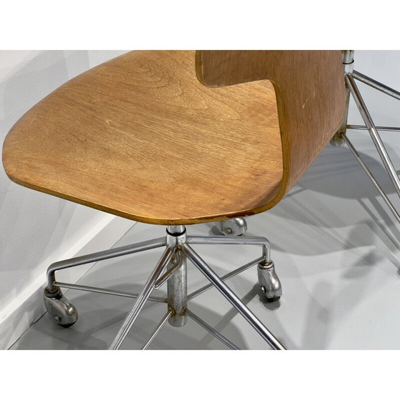 Image 1 of Vintage swivel chairs model 3113 by Arne Jacobsen for Fritz Hansen, 1960