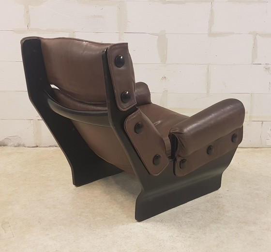 Image 1 of Tecno P110 Canada armchair