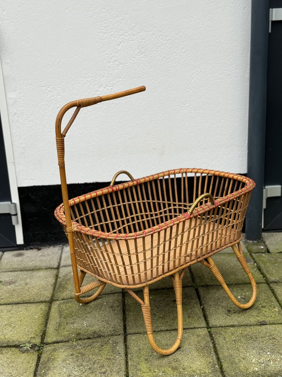 Vintage Rattan Baby Cradle 95 Whoppah