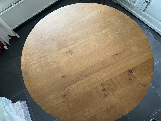 Image 1 of Tondo Dining Room Table