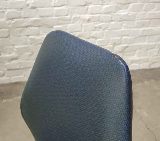 Image 1 of 4 Chaises de cuisine design vintage Night Blue en faux cuir et chrome, Belgique, années 1960