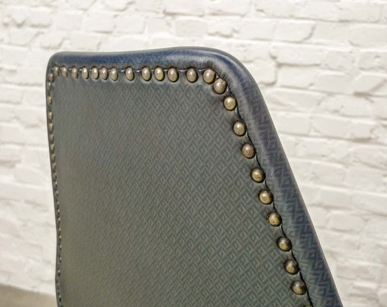 Image 1 of 4 Chaises de cuisine design vintage Night Blue en faux cuir et chrome, Belgique, années 1960