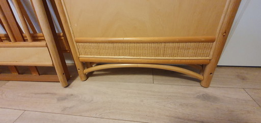 Blank Manou With Rattan Cot