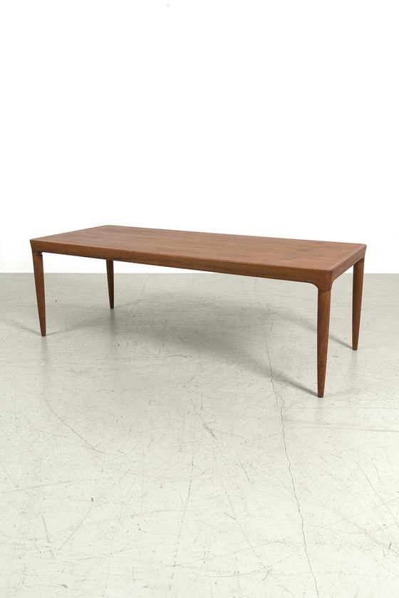 Image 1 of Table basse Johannes Andersen