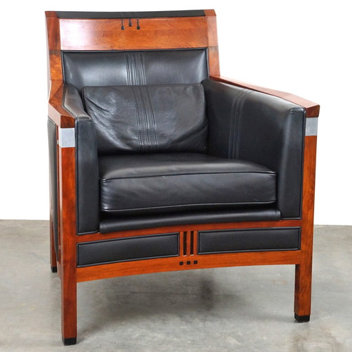 Design armchair by Schuitema, ArtDeco style with black leather from the decoforma series