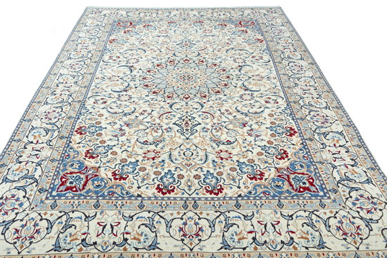 Image 1 of 362 X 254 Cm Hand-Knotted Nain 9 La Rug With Silk