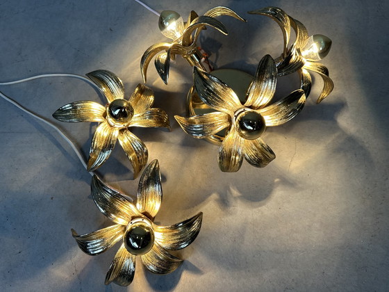 Image 1 of 3x 1970's flower ceiling/wall lamps - Hollywood Regency