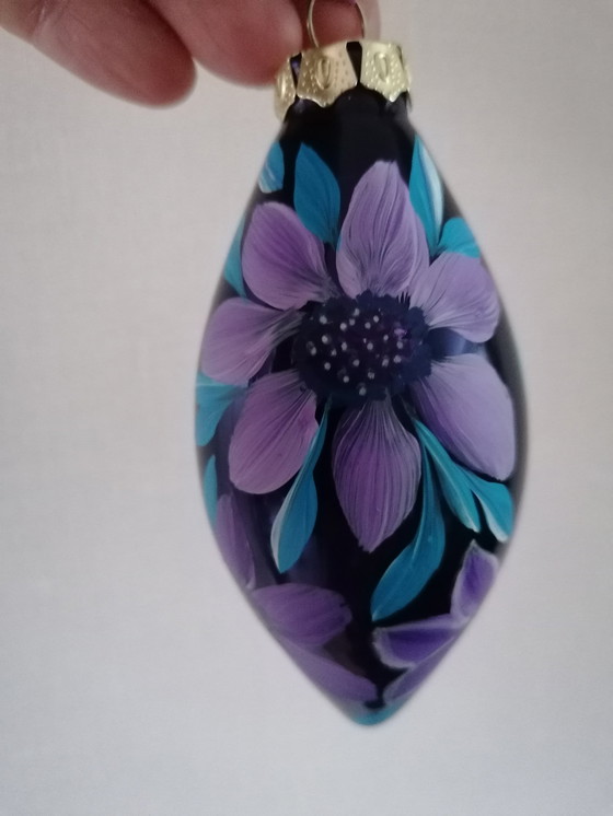 Image 1 of Hand-painted Christmas baubles, Artist Evalien Ritmeester