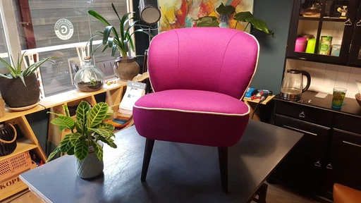 Chaise de cocktail en bois