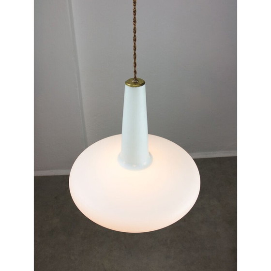 Image 1 of Lampada a sospensione vintage in ottone e opalino, Italia