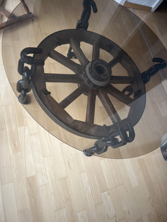 Image 1 of Coffee table wagon wheel unique