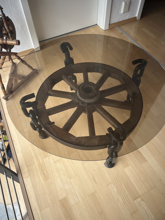 Image 1 of Coffee table wagon wheel unique