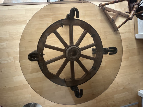 Image 1 of Coffee table wagon wheel unique