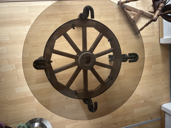 Image 1 of Coffee table wagon wheel unique