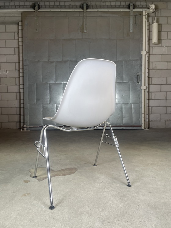 Image 1 of 6x Vitra Eames DSS chair