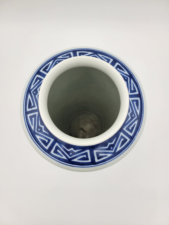 Image 1 of Chinese Porcelain Vase