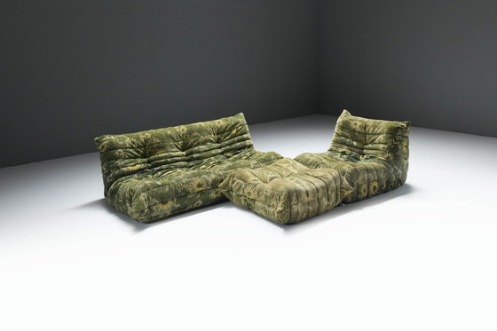 Image 1 of Rare Togo Set In Its Original Fabric By Michel Ducaroy For Ligne Roset France.