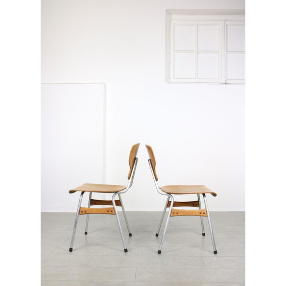 Image 1 of Pair of mid-century plywood chairs by Niko Kralj